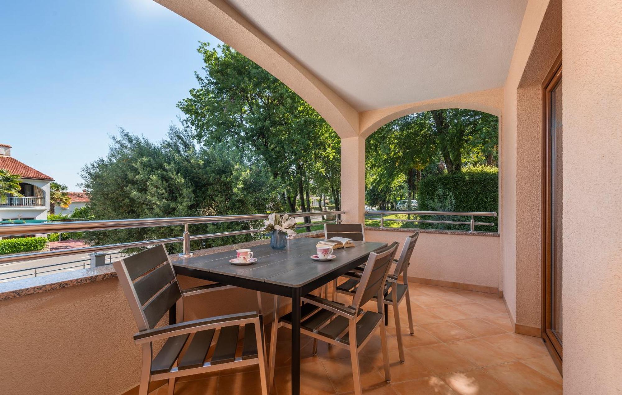 Apartments Villa Ana Poreč Eksteriør billede