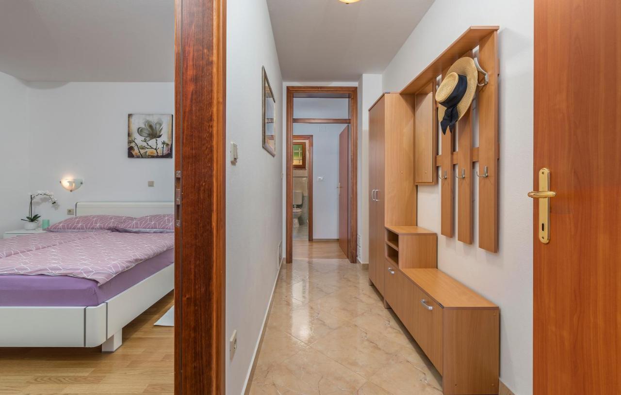 Apartments Villa Ana Poreč Eksteriør billede