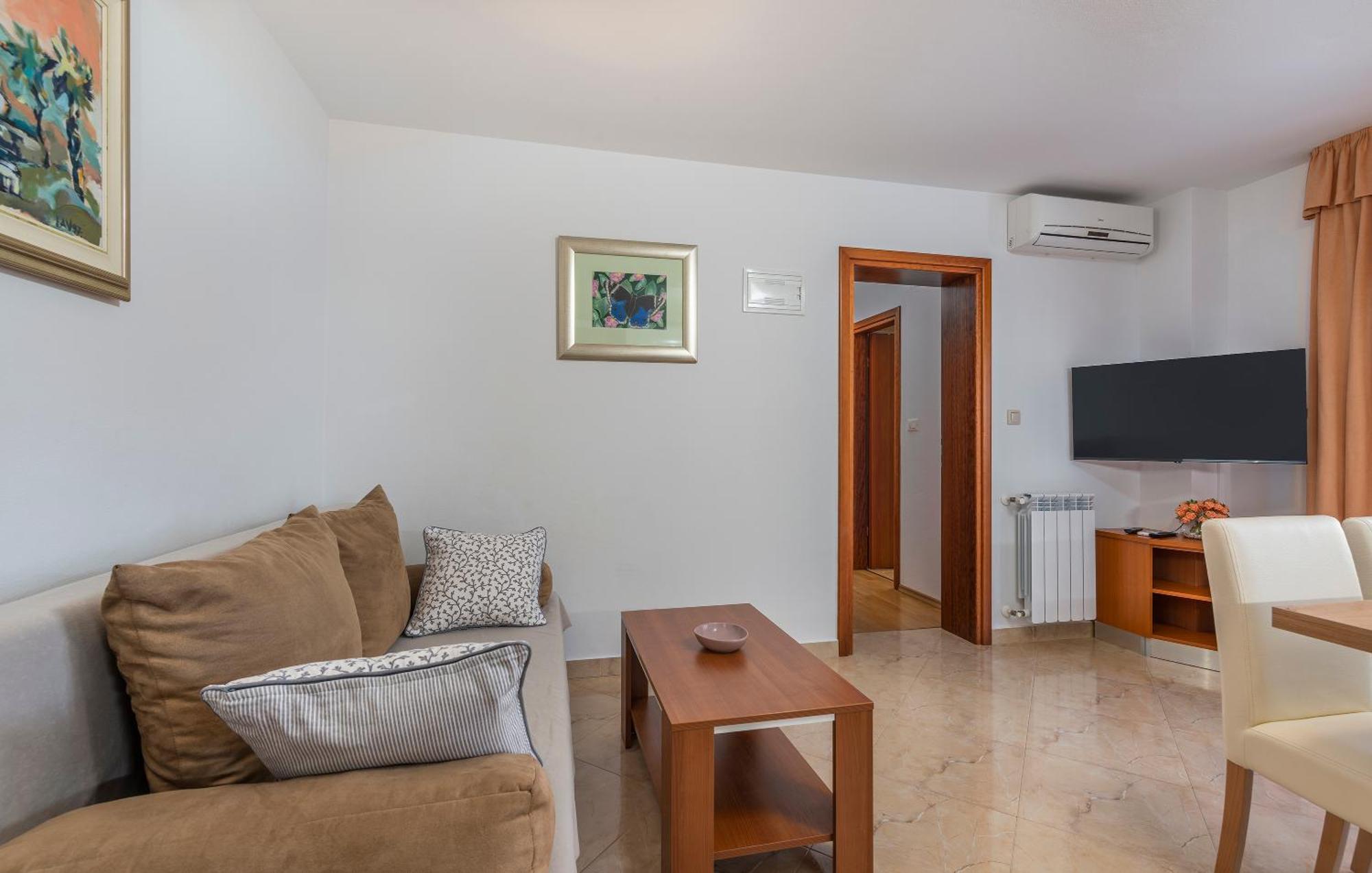 Apartments Villa Ana Poreč Eksteriør billede