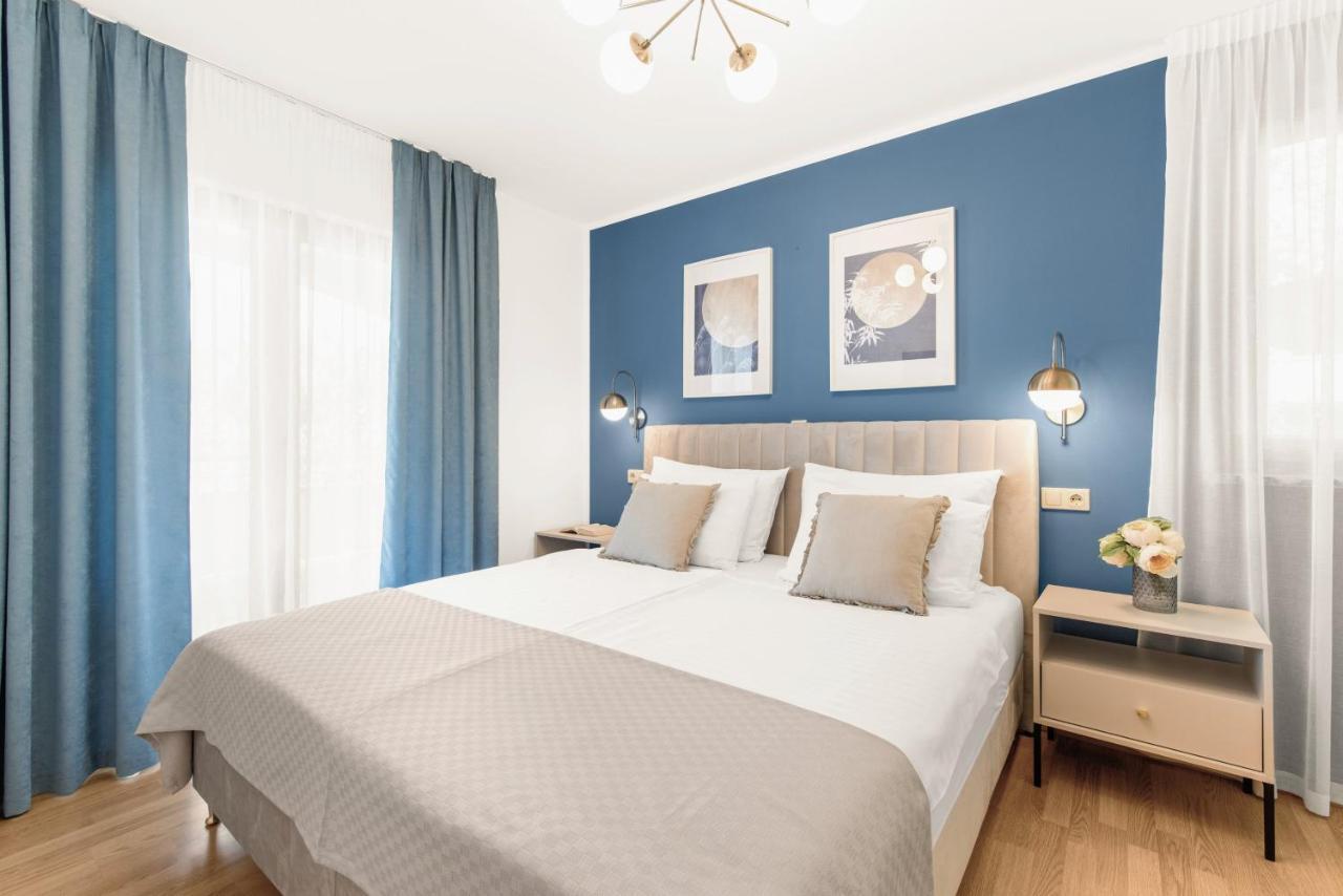 Apartments Villa Ana Poreč Eksteriør billede
